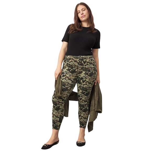 Anthropologie Denim - Pilcro High-Rise Button-Fly Skinny Corduroy Pants